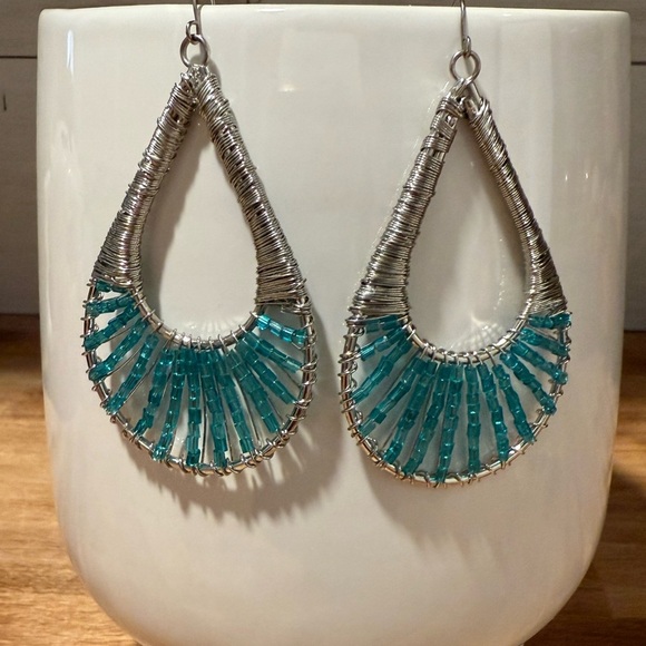 Jewelry - Elegant Silver and Blue Beaded Teardrop Earrings